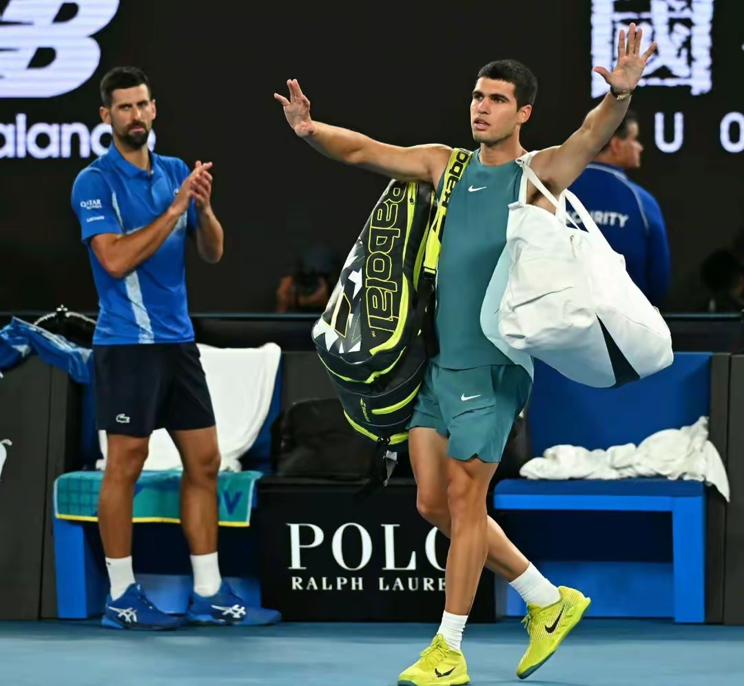  德约科维奇回归赛场，赛事规则更新首场状态亮眼，RNG观众沸腾！-九游会在线